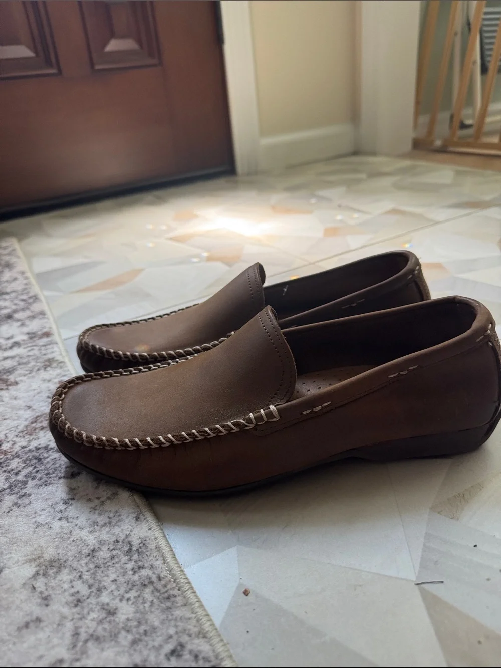 FRYE Men's Brown Slip-On Loafers - Comfortable Casual Driving Shoes